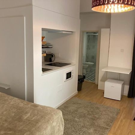 Old Town Lx Suites Lisbon Luaran gambar