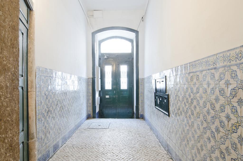 Old Town Lx Suites Lisbon Luaran gambar