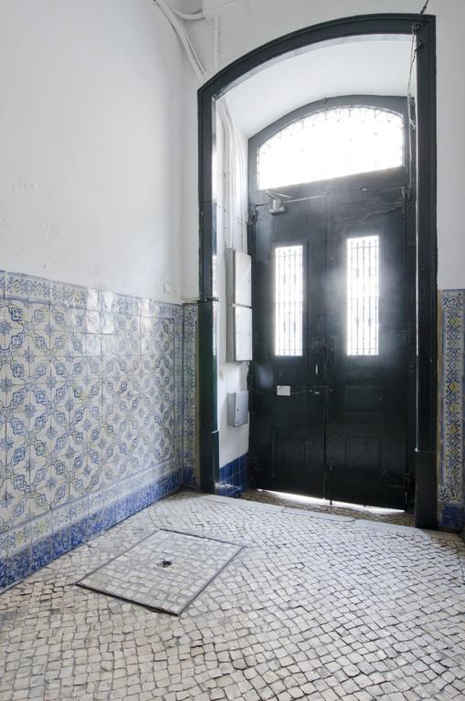 Old Town Lx Suites Lisbon Luaran gambar