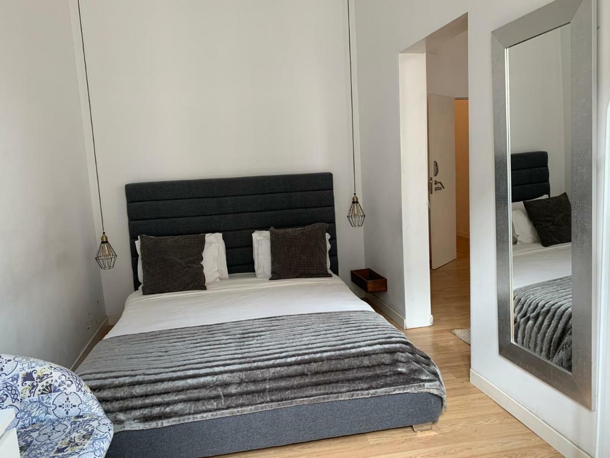 Old Town Lx Suites Lisbon Luaran gambar